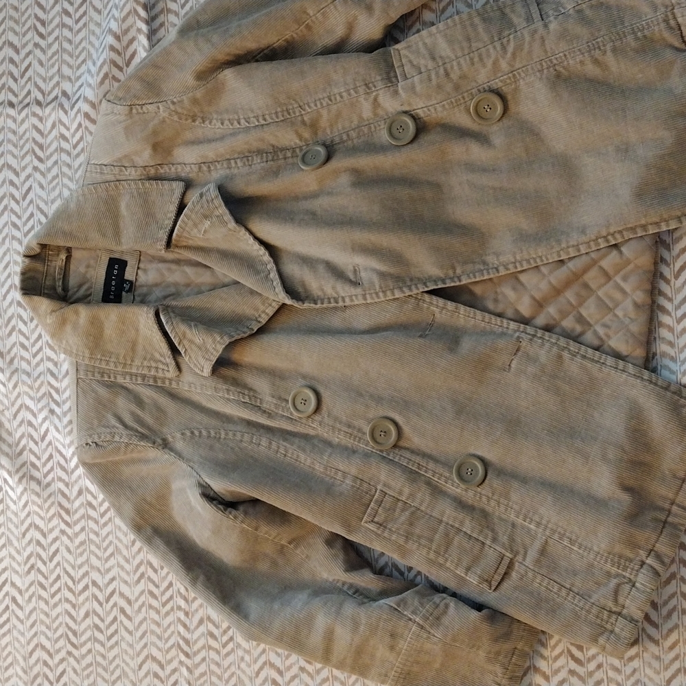 Corteroid Women's Coat